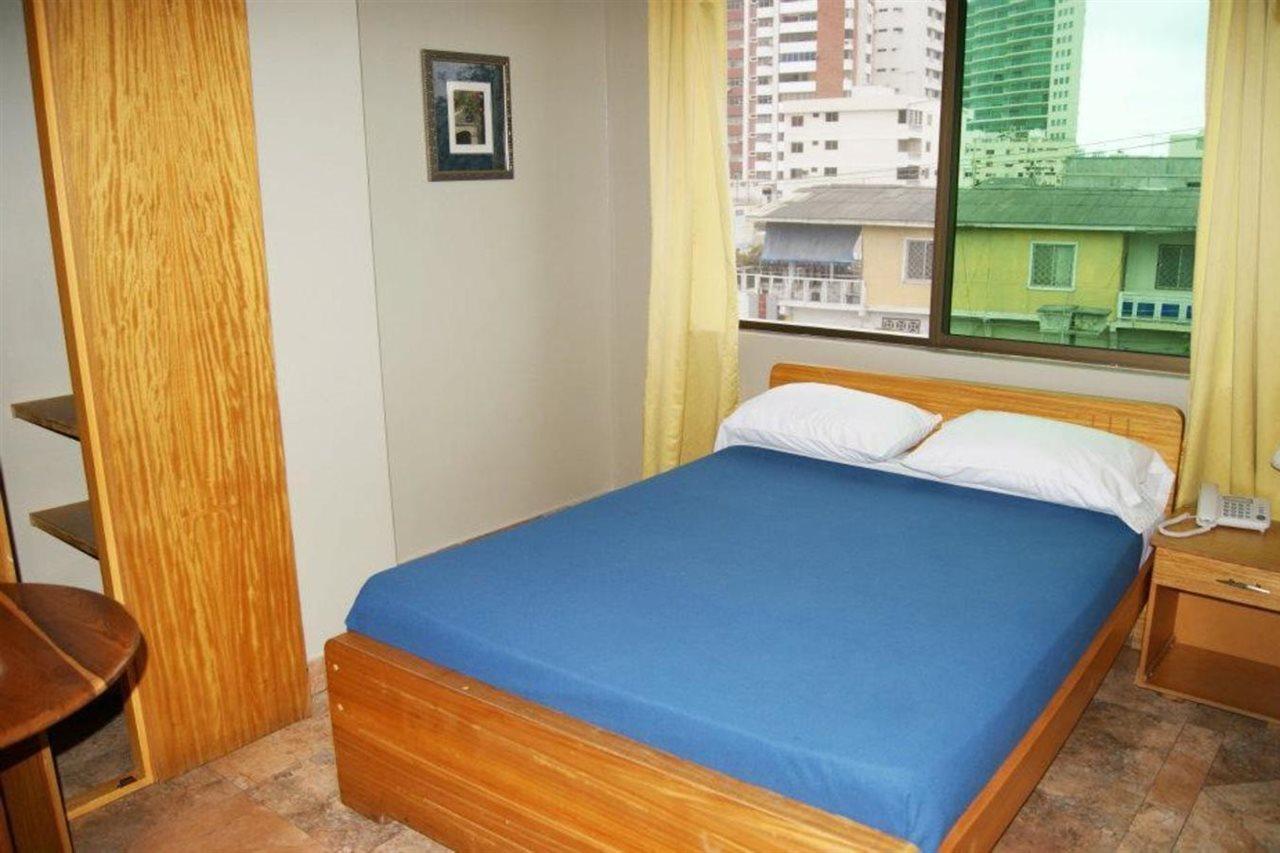 Hotel Marvento I 萨利纳斯 外观 照片