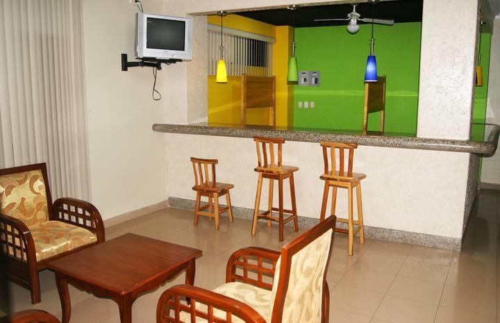 Hotel Marvento I 萨利纳斯 外观 照片